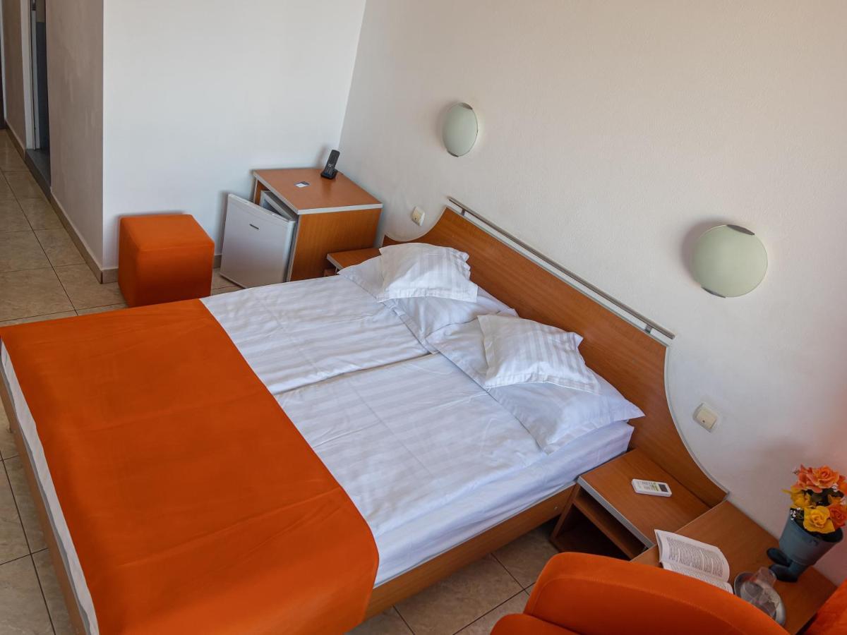 Hotel Dunarea ママイア エクステリア 写真